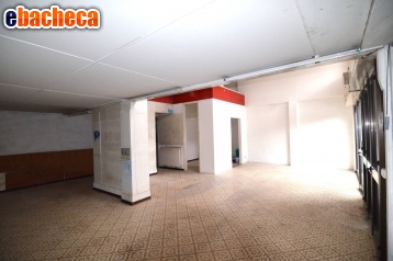 locale commerciale in vendita a Vercurago
