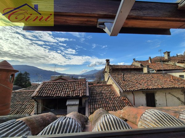 casa indipendente in vendita a Vercurago in zona Somasca