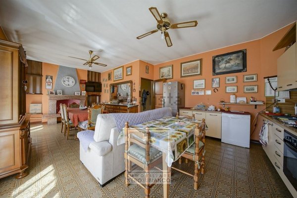 appartamento in vendita a Vercurago