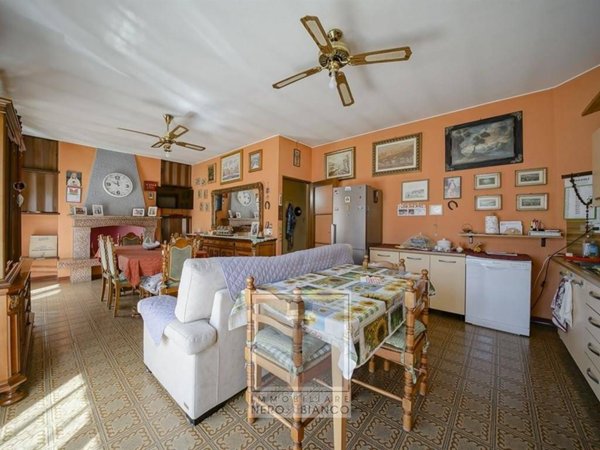 appartamento in vendita a Vercurago