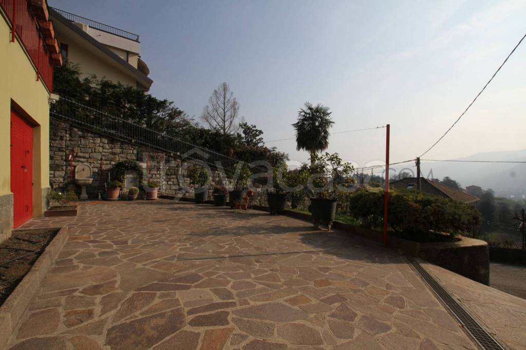 casa indipendente in vendita a Vercurago