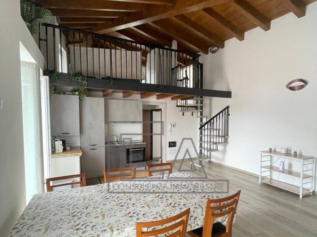 appartamento in vendita a Vercurago
