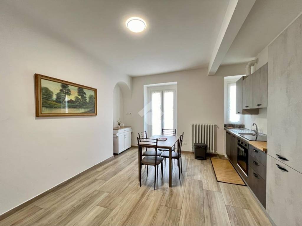 appartamento in vendita a Vercurago
