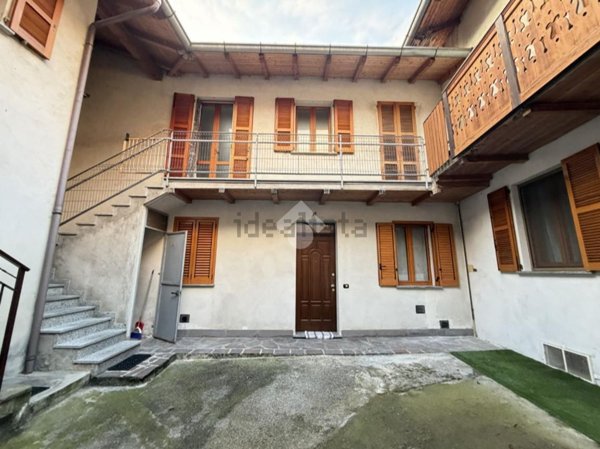 appartamento in vendita a Vercurago in zona Somasca