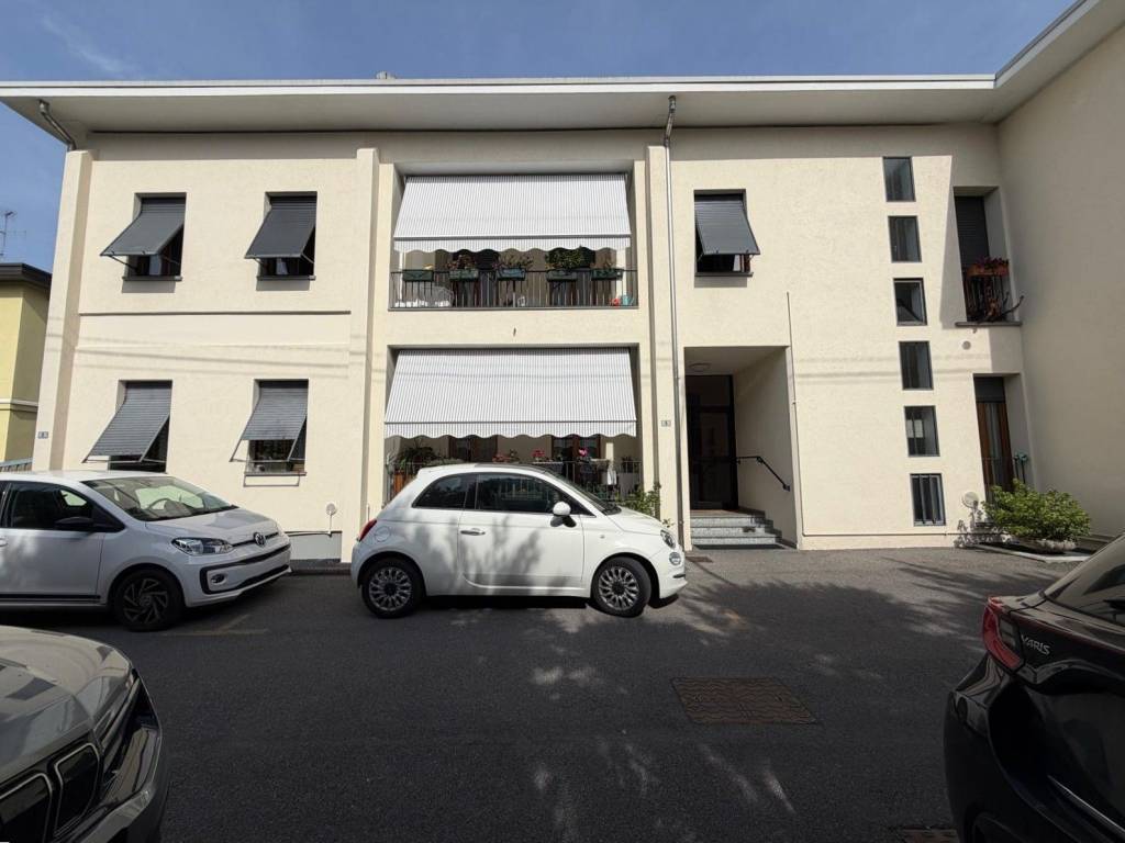 appartamento in vendita a Vercurago