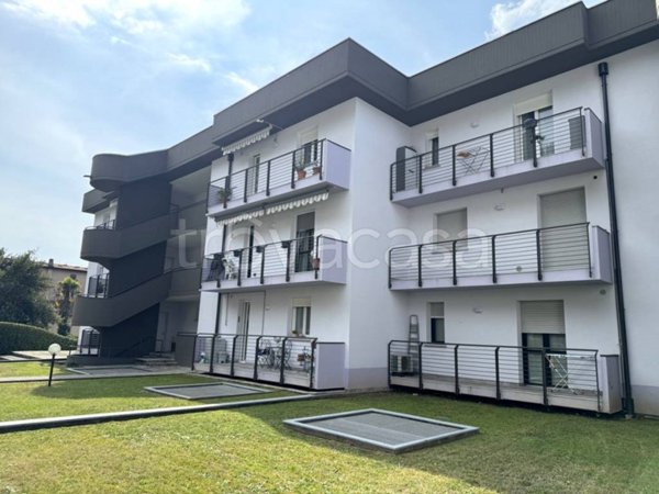 appartamento in vendita a Vercurago