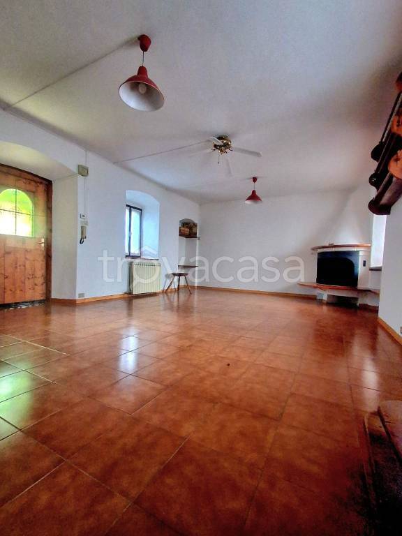 casa indipendente in vendita a Vercurago in zona Somasca