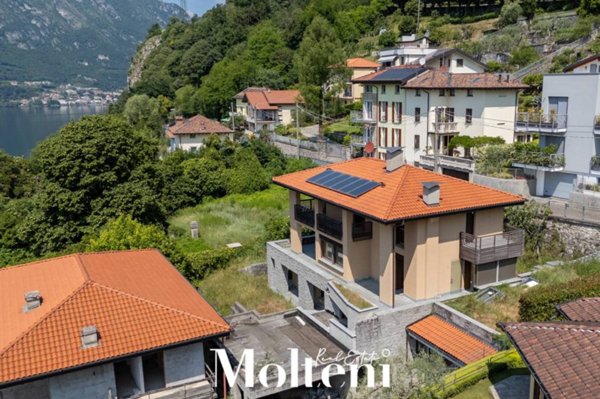 casa indipendente in vendita a Vercurago in zona Somasca