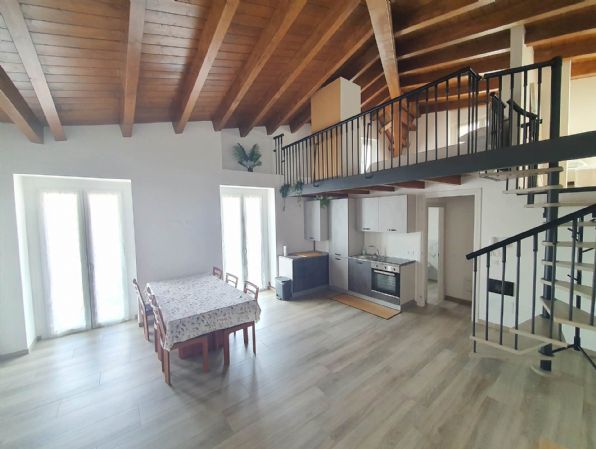 casa indipendente in vendita a Vercurago in zona Somasca