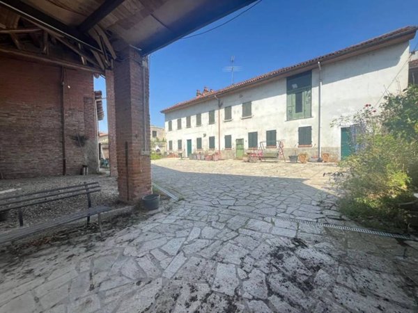 casa indipendente in vendita a Felizzano