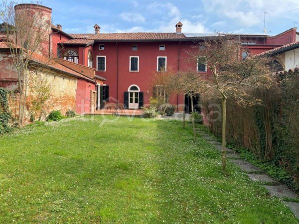 casa indipendente in vendita a Felizzano