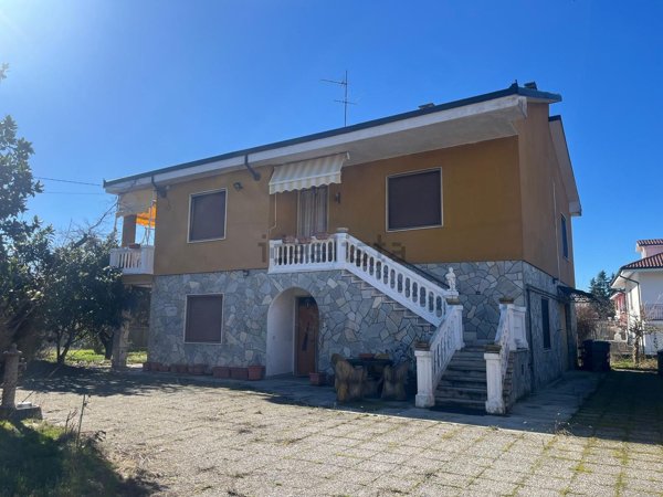 casa indipendente in vendita a Felizzano