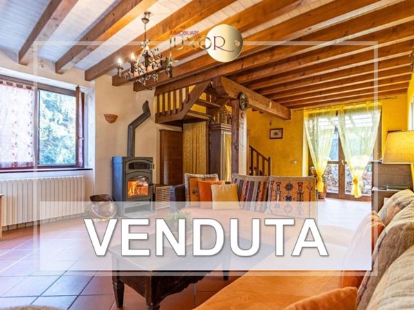 casa indipendente in vendita a Viganò