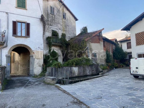 casa indipendente in vendita a Viganò