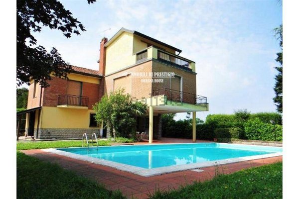 casa indipendente in vendita a Viganò