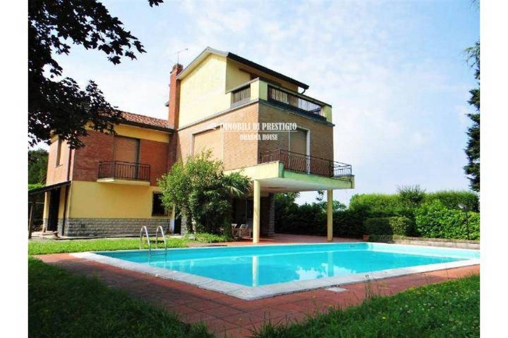 casa indipendente in vendita a Viganò