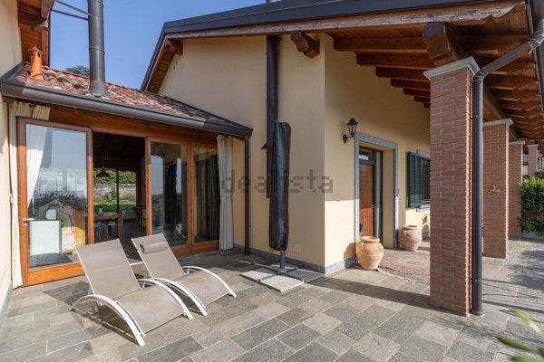 casa indipendente in vendita a Viganò