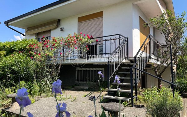 casa indipendente in vendita a Verderio