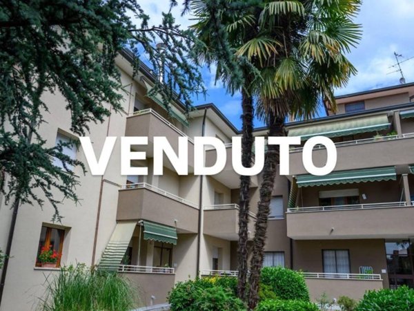 appartamento in vendita a Verderio in zona Verderio Inferiore
