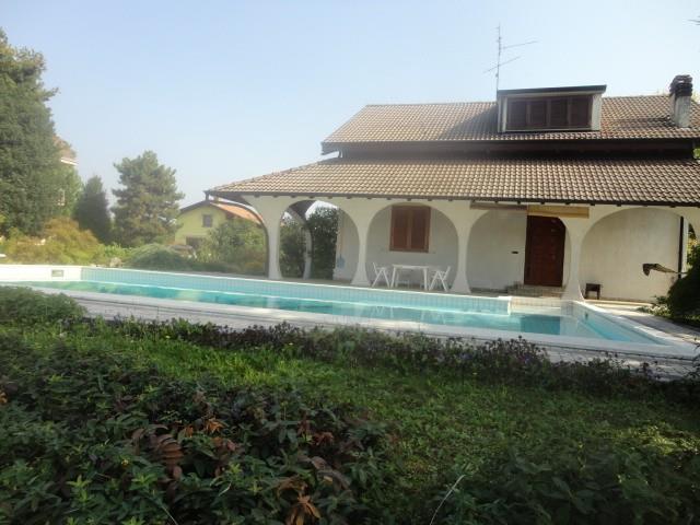 casa indipendente in vendita a Verderio