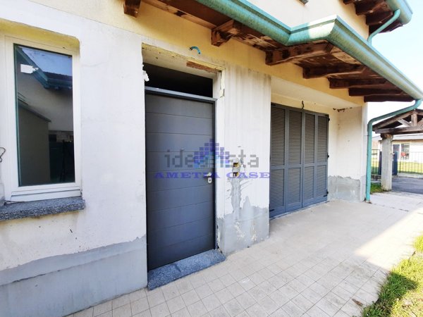 casa indipendente in vendita a Verderio