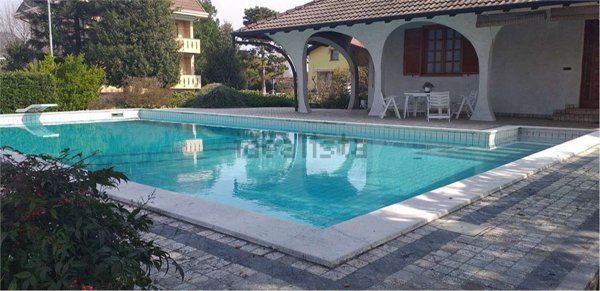 casa indipendente in vendita a Verderio