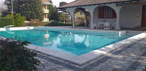 casa indipendente in vendita a Verderio