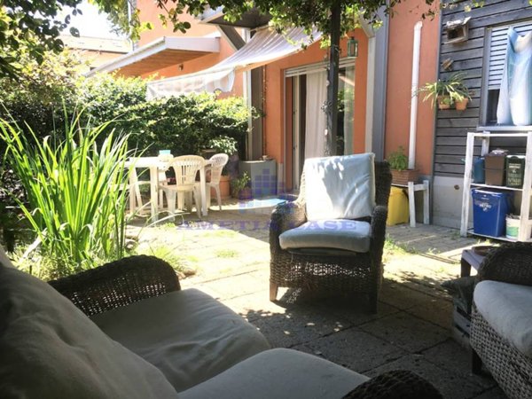 appartamento in vendita a Verderio in zona Verderio Superiore