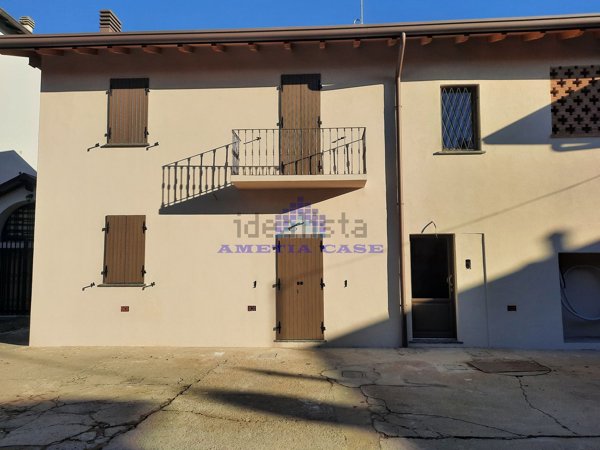 appartamento in vendita a Verderio