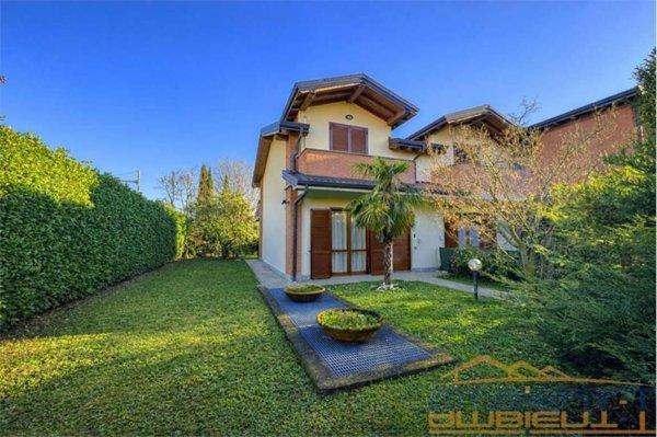 casa indipendente in vendita a Verderio