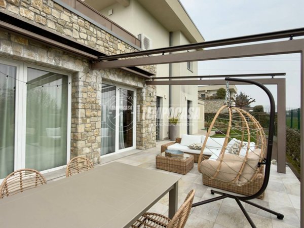 casa indipendente in vendita a Verderio