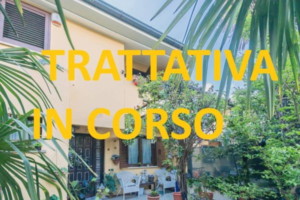 casa indipendente in vendita a Verderio in zona Verderio Superiore