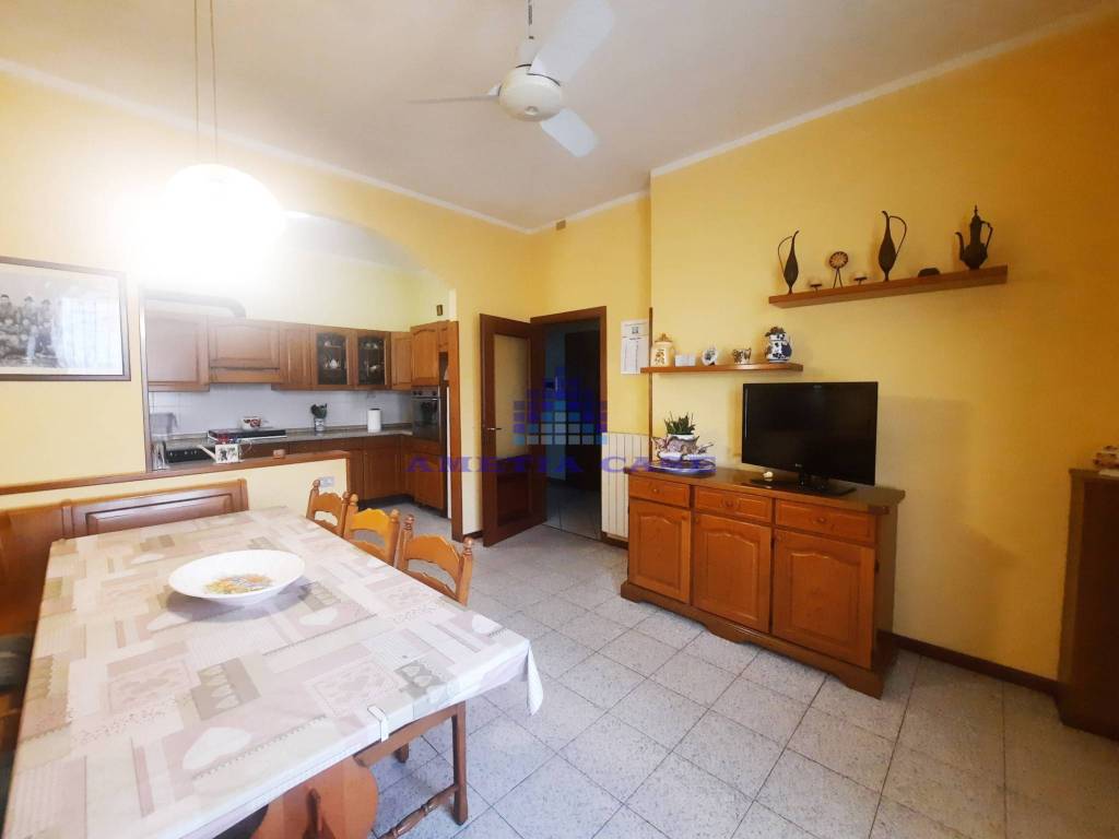casa indipendente in vendita a Verderio