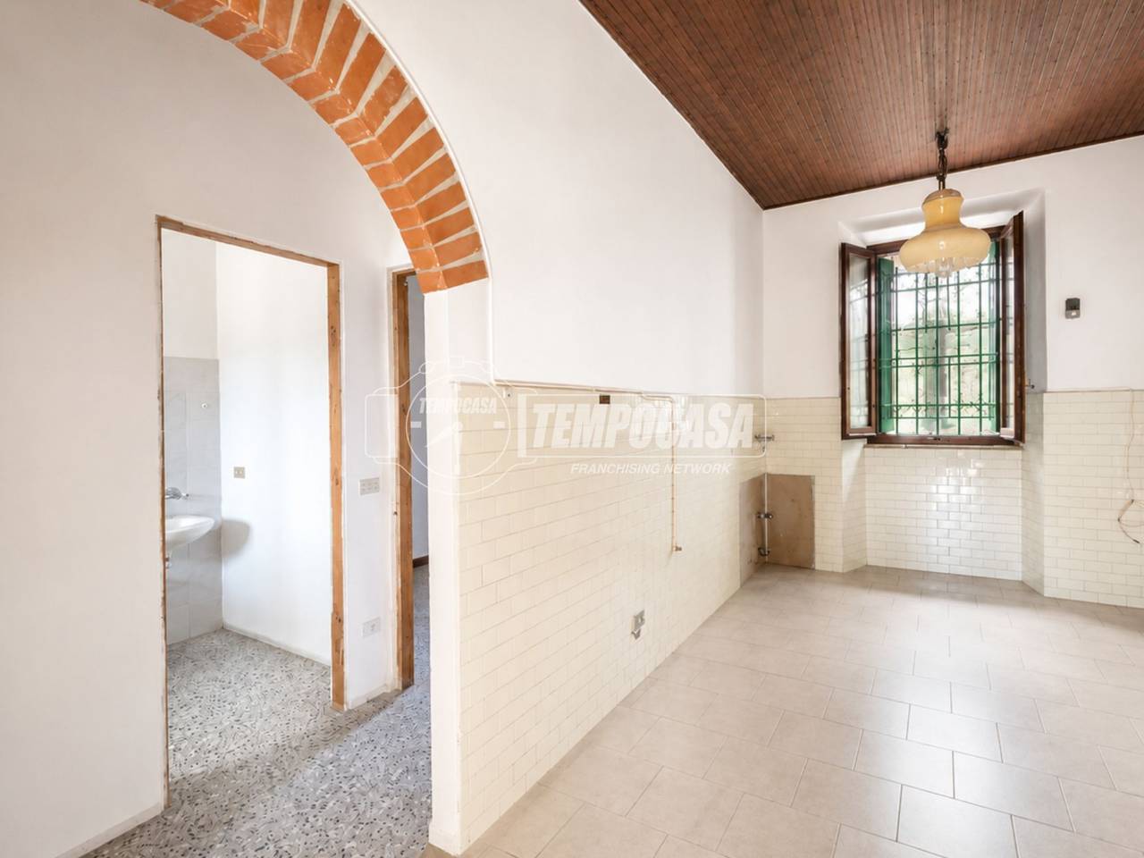 appartamento in vendita a Verderio in zona Verderio Inferiore