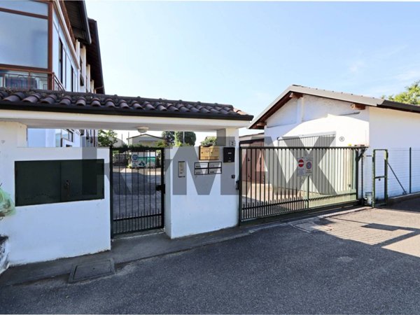 appartamento in vendita a Verderio in zona Verderio Superiore