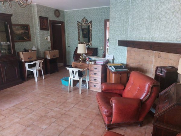 appartamento in vendita a Verderio in zona Verderio Superiore