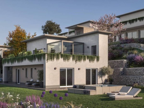 casa indipendente in vendita a La Valletta Brianza in zona Perego