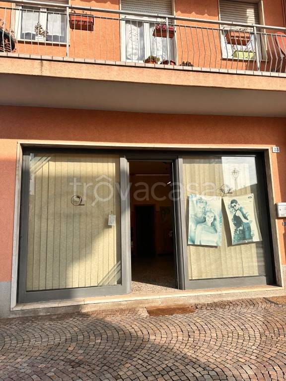appartamento in vendita a La Valletta Brianza in zona Rovagnate
