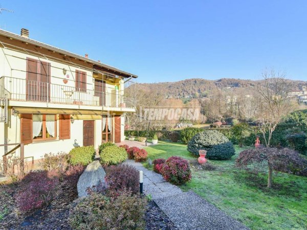 appartamento in vendita a La Valletta Brianza in zona Rovagnate