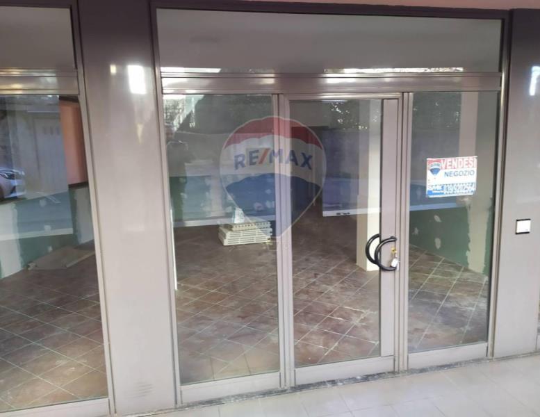 negozio in vendita a La Valletta Brianza in zona Rovagnate