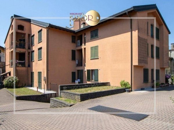 appartamento in vendita a La Valletta Brianza in zona Rovagnate