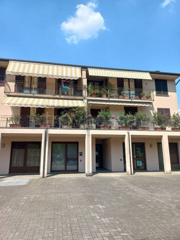 trivano in vendita a La Valletta Brianza