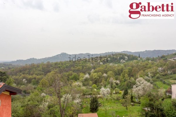 appartamento in vendita a La Valletta Brianza