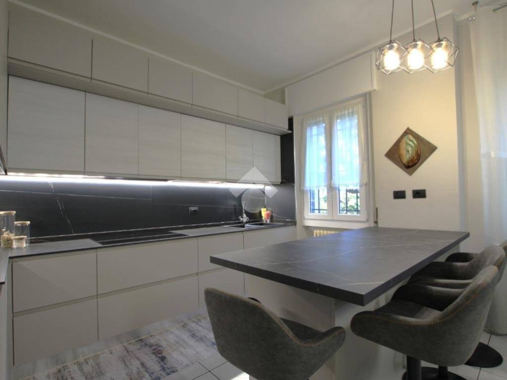 appartamento in vendita a La Valletta Brianza in zona Rovagnate