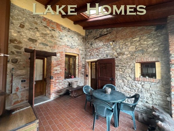 appartamento in vendita a La Valletta Brianza