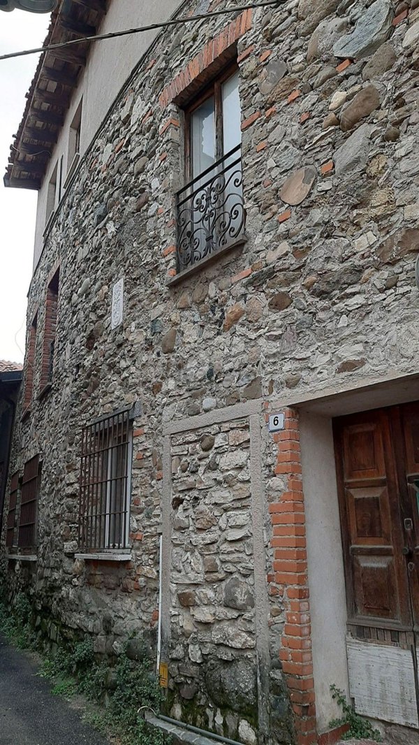 appartamento in vendita a La Valletta Brianza