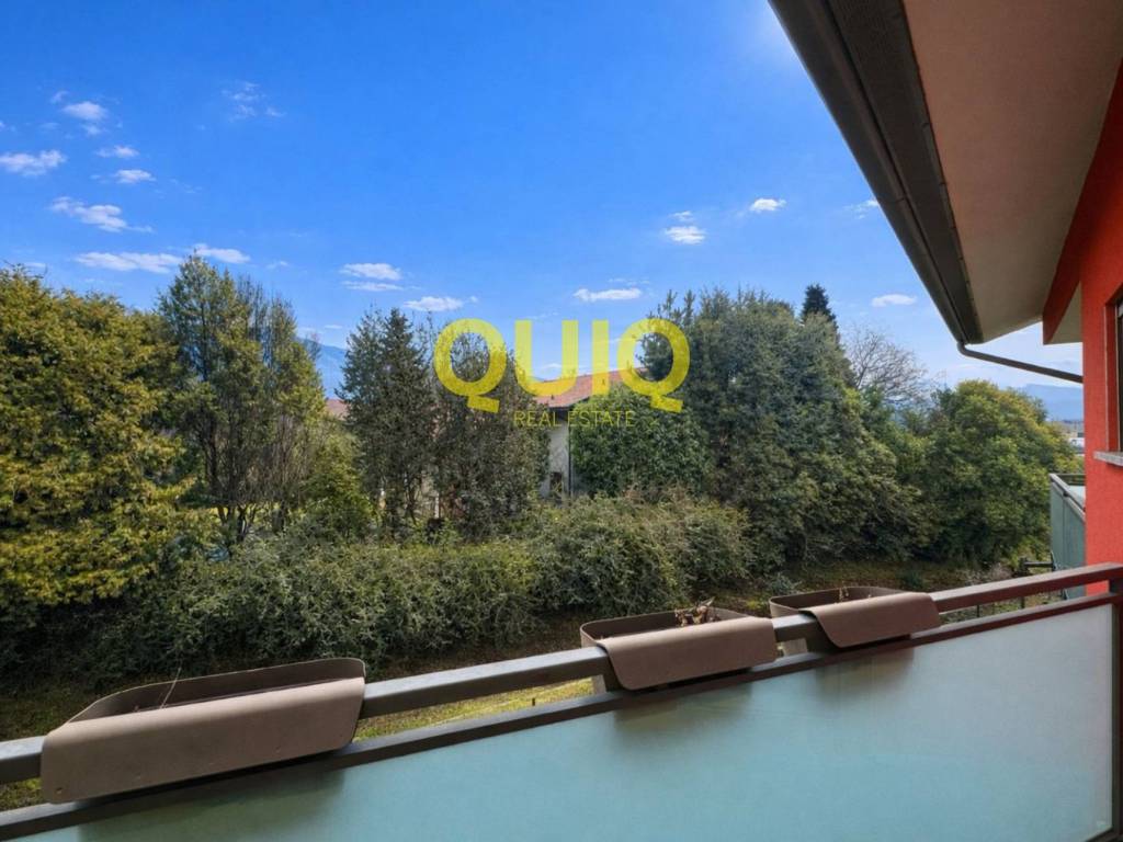 appartamento in vendita a La Valletta Brianza in zona Rovagnate