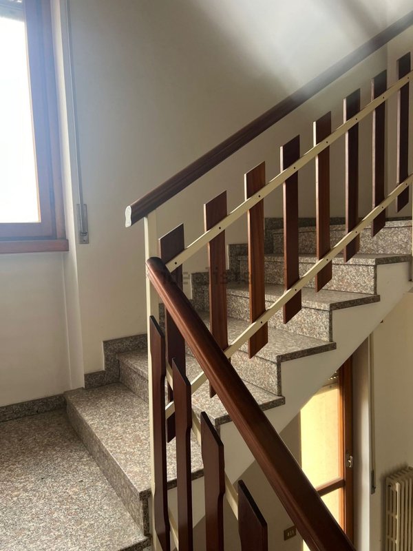 casa indipendente in vendita a La Valletta Brianza