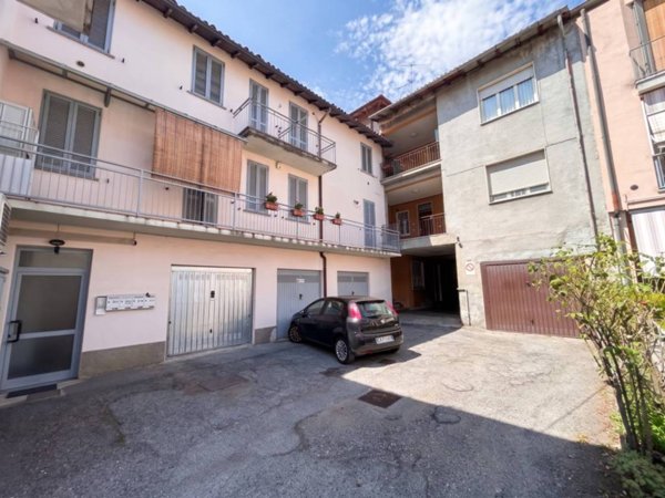 appartamento in vendita a La Valletta Brianza in zona Rovagnate