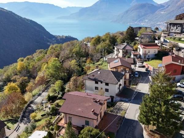 appartamento in vendita a Valvarrone in zona Vestreno